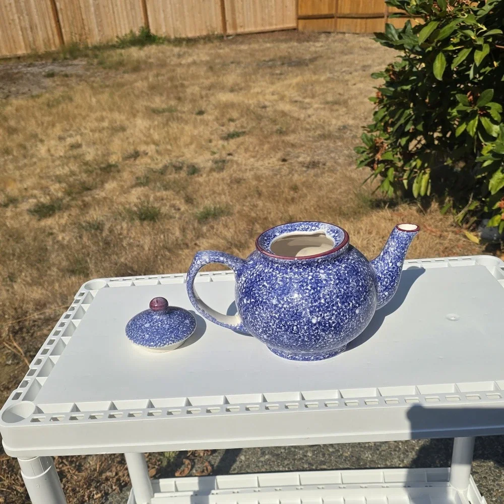 Vintage Tea Pot Large Thailand Country Winter Scene 7 in Tall 10 in  Wide